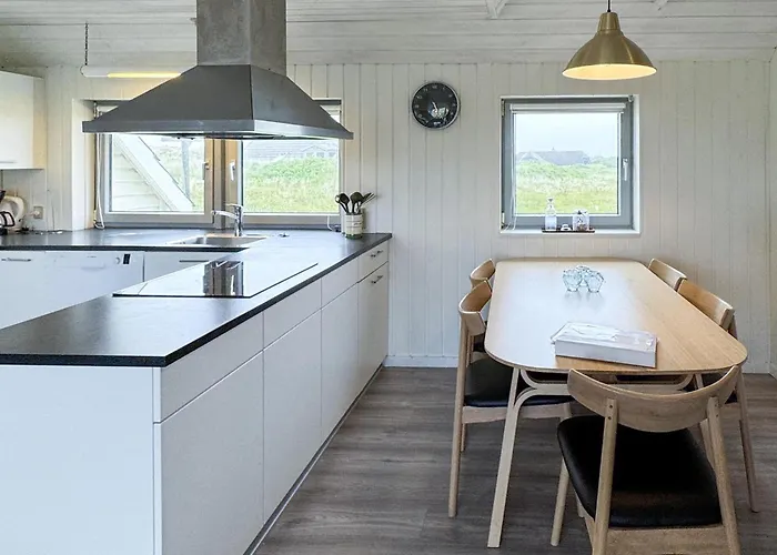 Holiday home Stunning In With Sauna